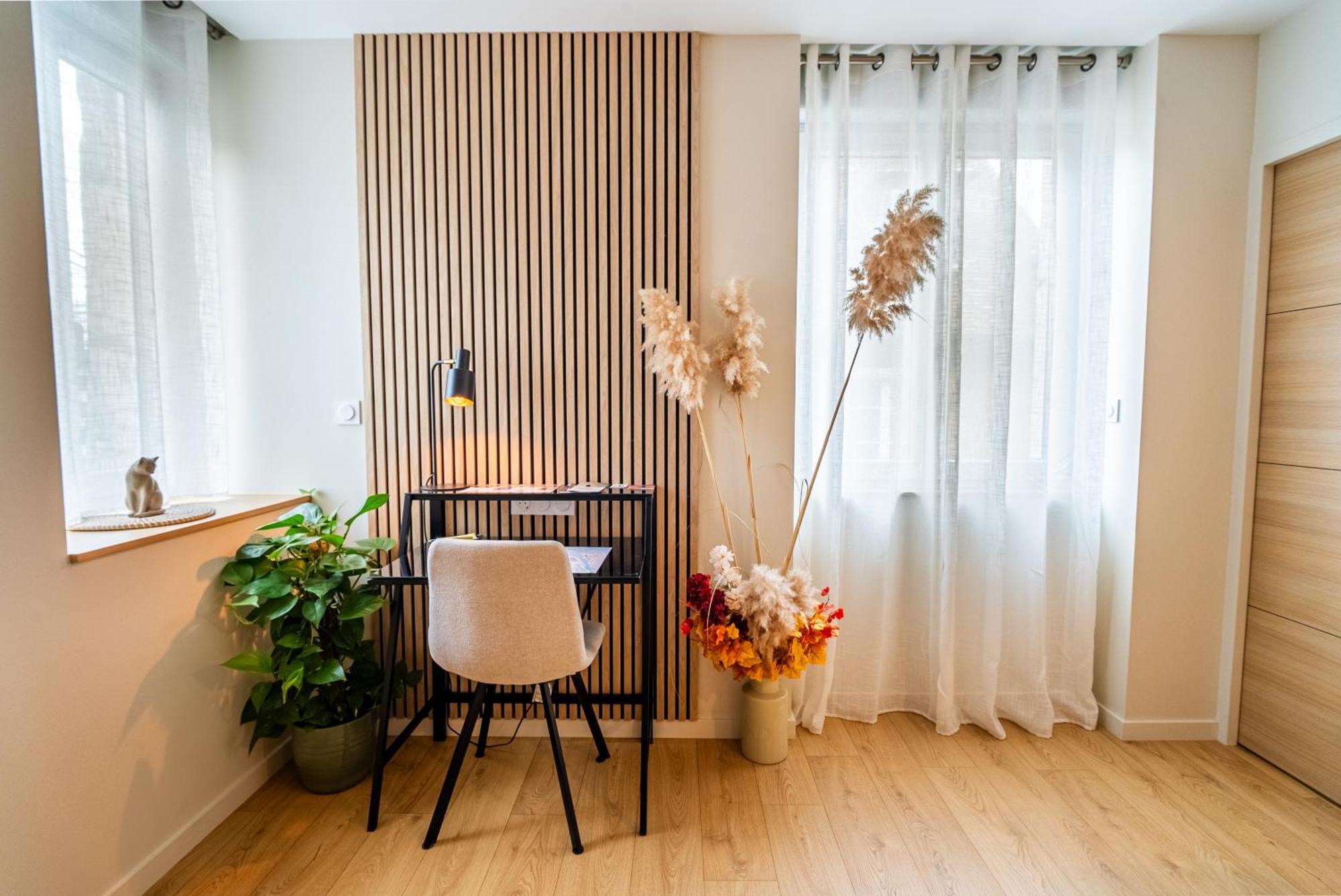 Au Duplex D'Or Centre Historique Apartment เบอซองซง ภายนอก รูปภาพ